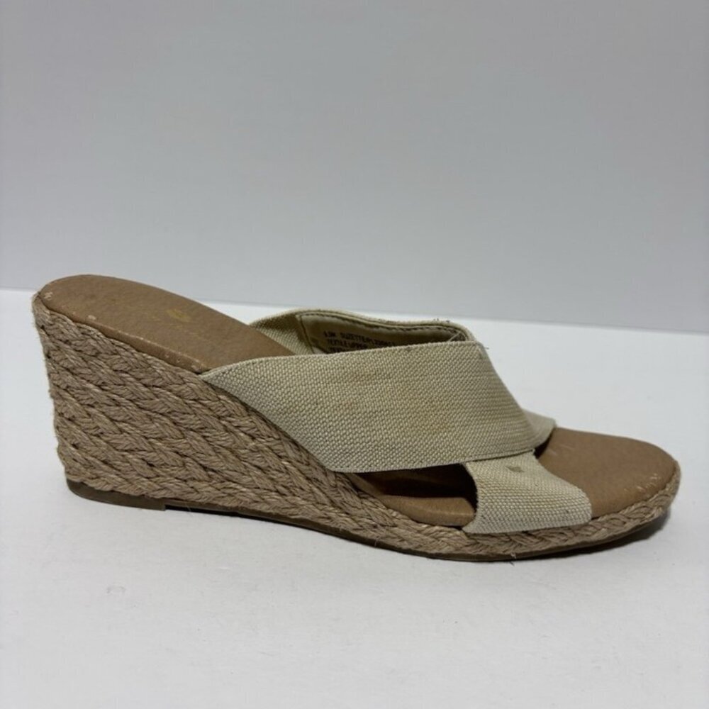 Tommy Bahama Women’s Suzette Natural Wedge Sandals, Size 9.5 M